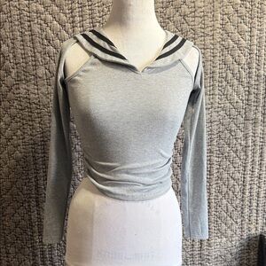 Elegant Gray Long Sleeve Women's Top